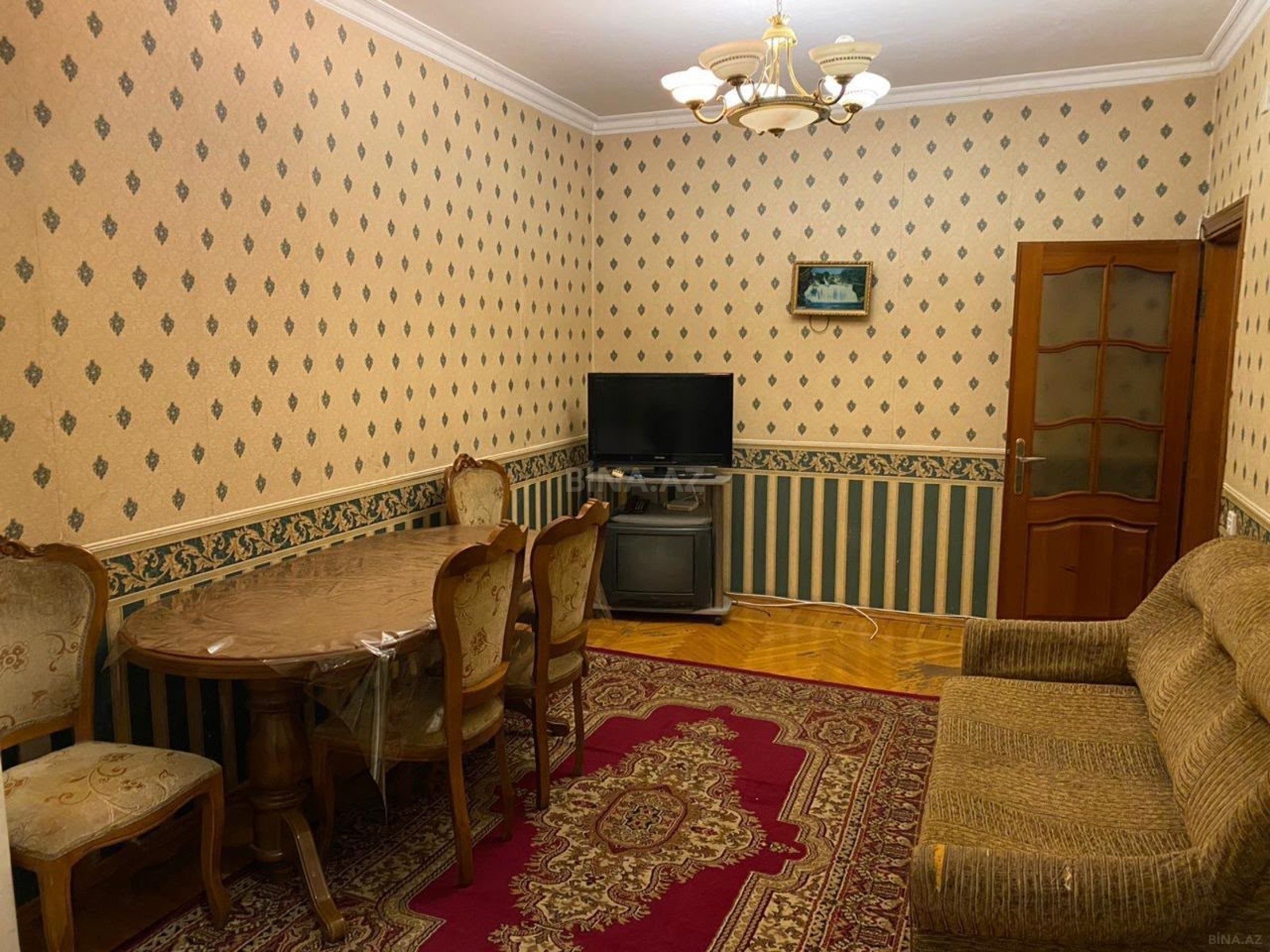 2 otaqlı Köhnə tikili, Memar Əcəmi m., Bakı
