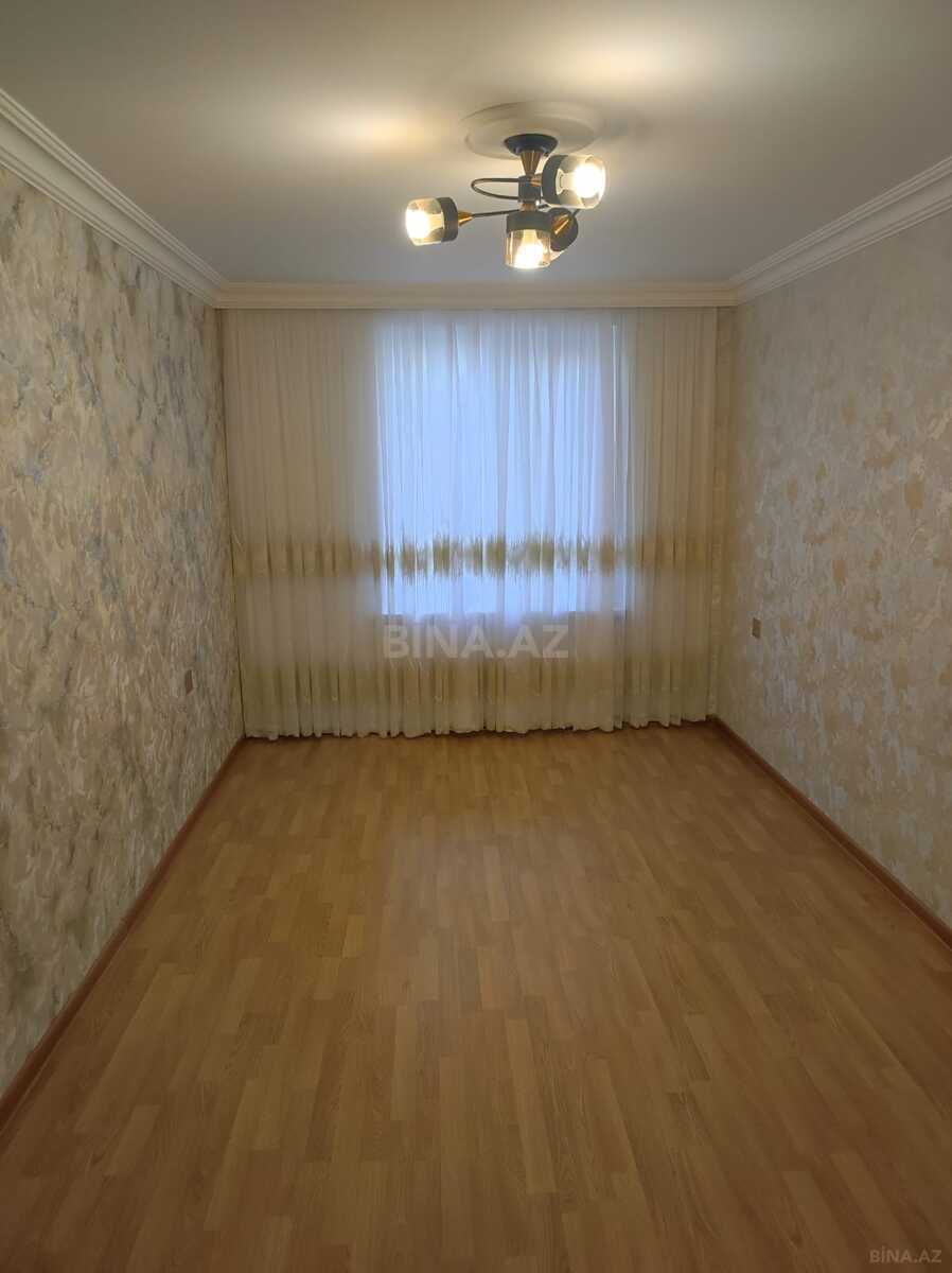 3 otaqlı Köhnə tikili, Elmlər Akademiyası m., Bakı