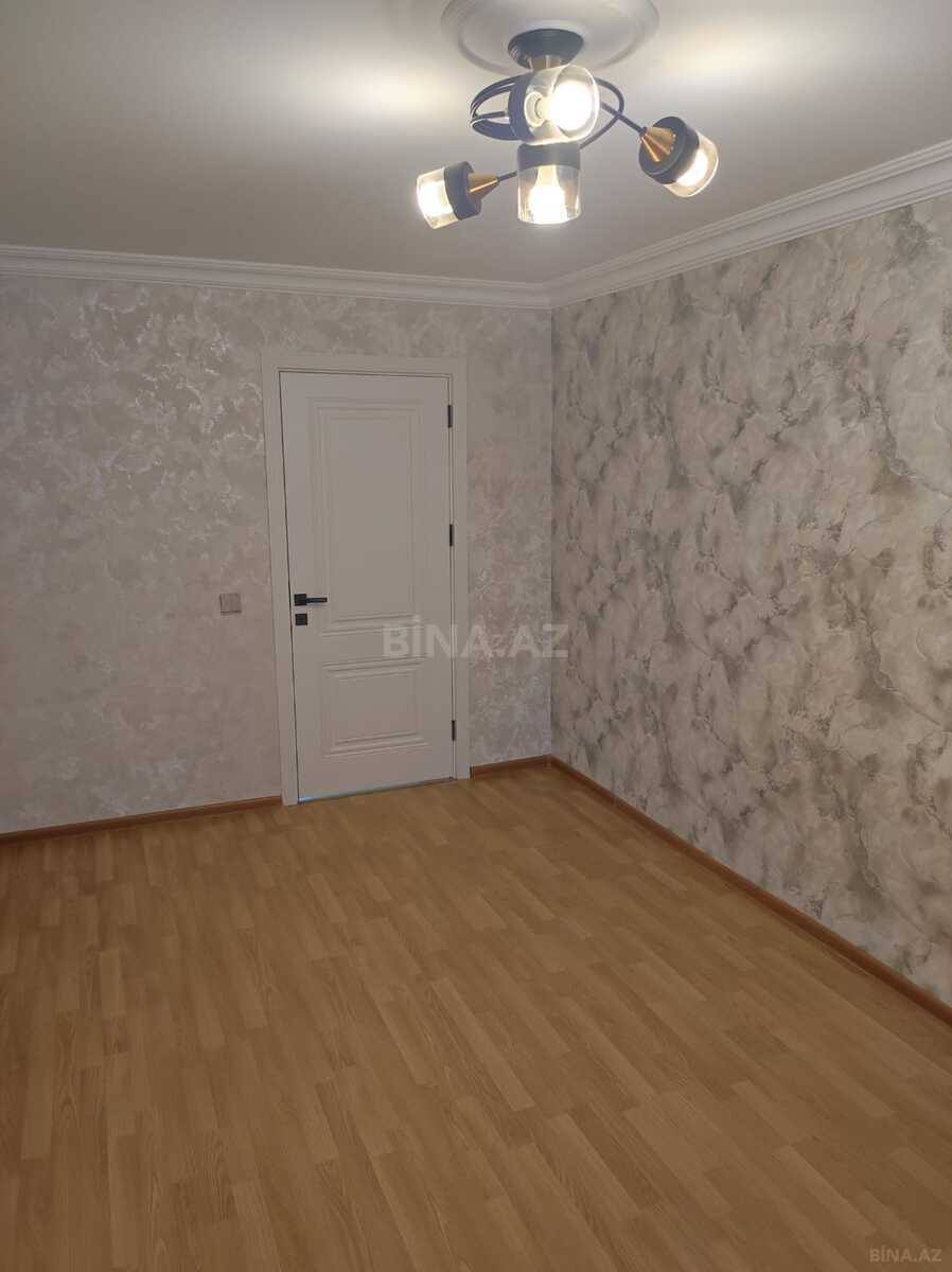 3 otaqlı Köhnə tikili, Elmlər Akademiyası m., Bakı