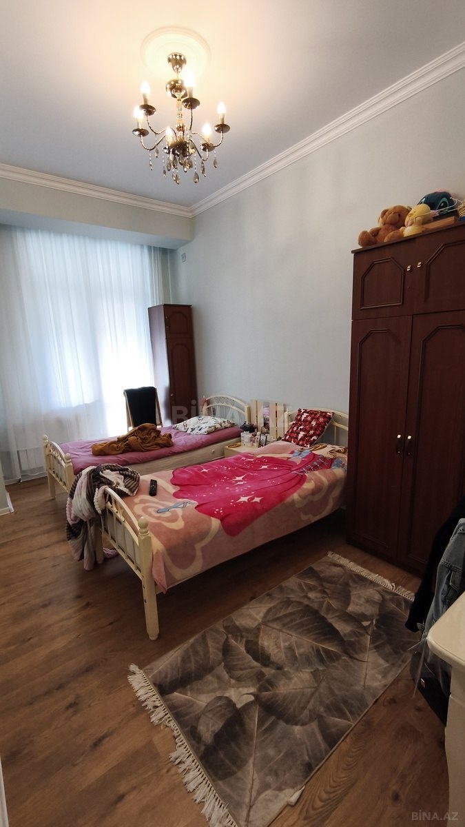 4 otaqlı Yeni tikili, 8 Noyabr m., Bakı