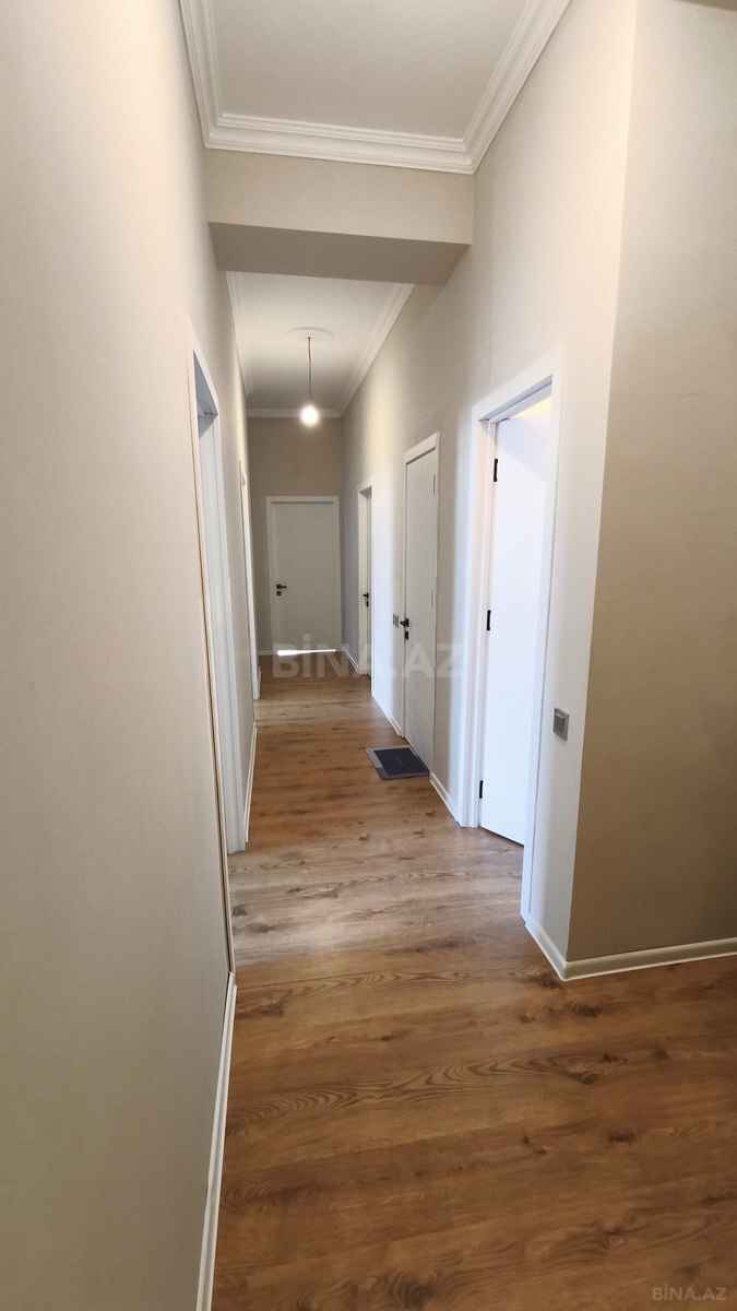 4 otaqlı Yeni tikili, 8 Noyabr m., Bakı