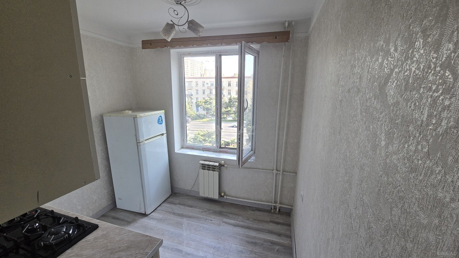 1 otaqlı Köhnə tikili, Qara Qarayev m., Bakı