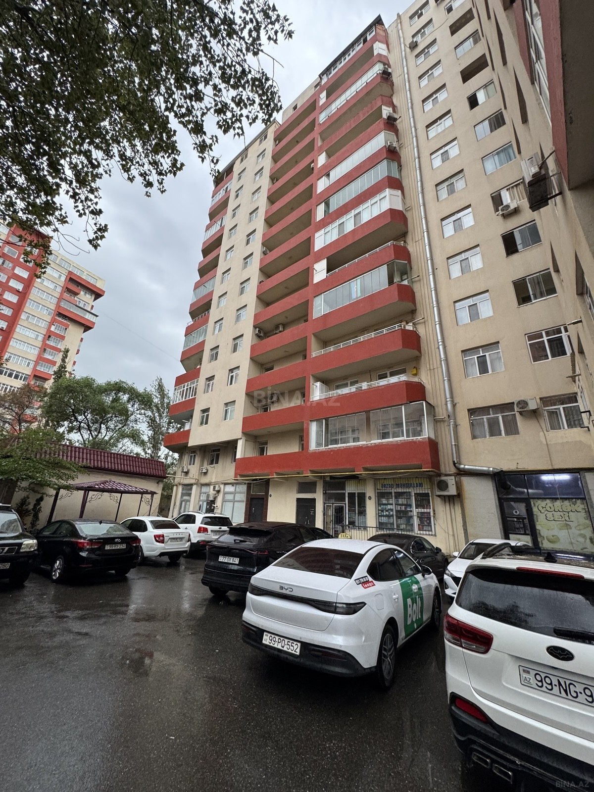 3 otaqlı Yeni tikili, Neftçilər m., Bakı