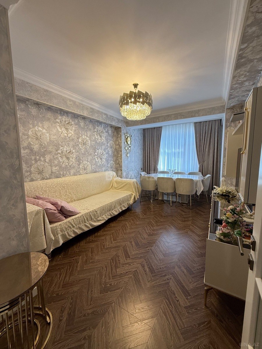 3 otaqlı Yeni tikili, Neftçilər m., Bakı