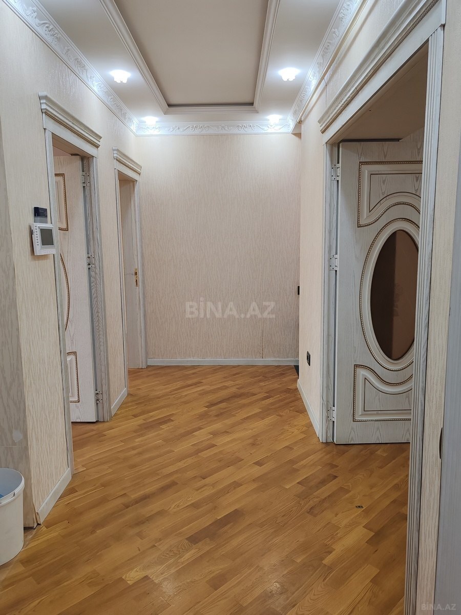 3 otaqlı Köhnə tikili, Nizami r., Bakı