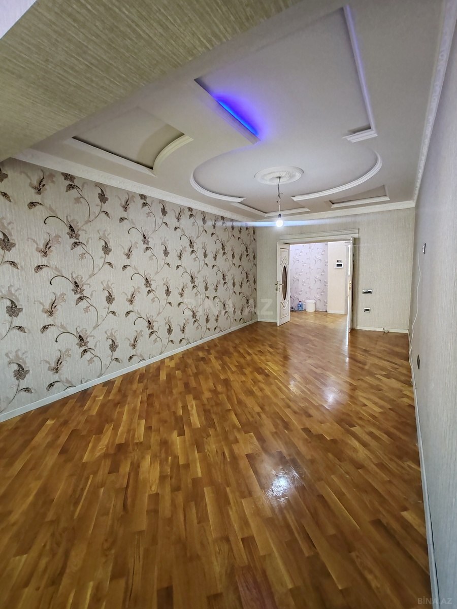 3 otaqlı Köhnə tikili, Nizami r., Bakı