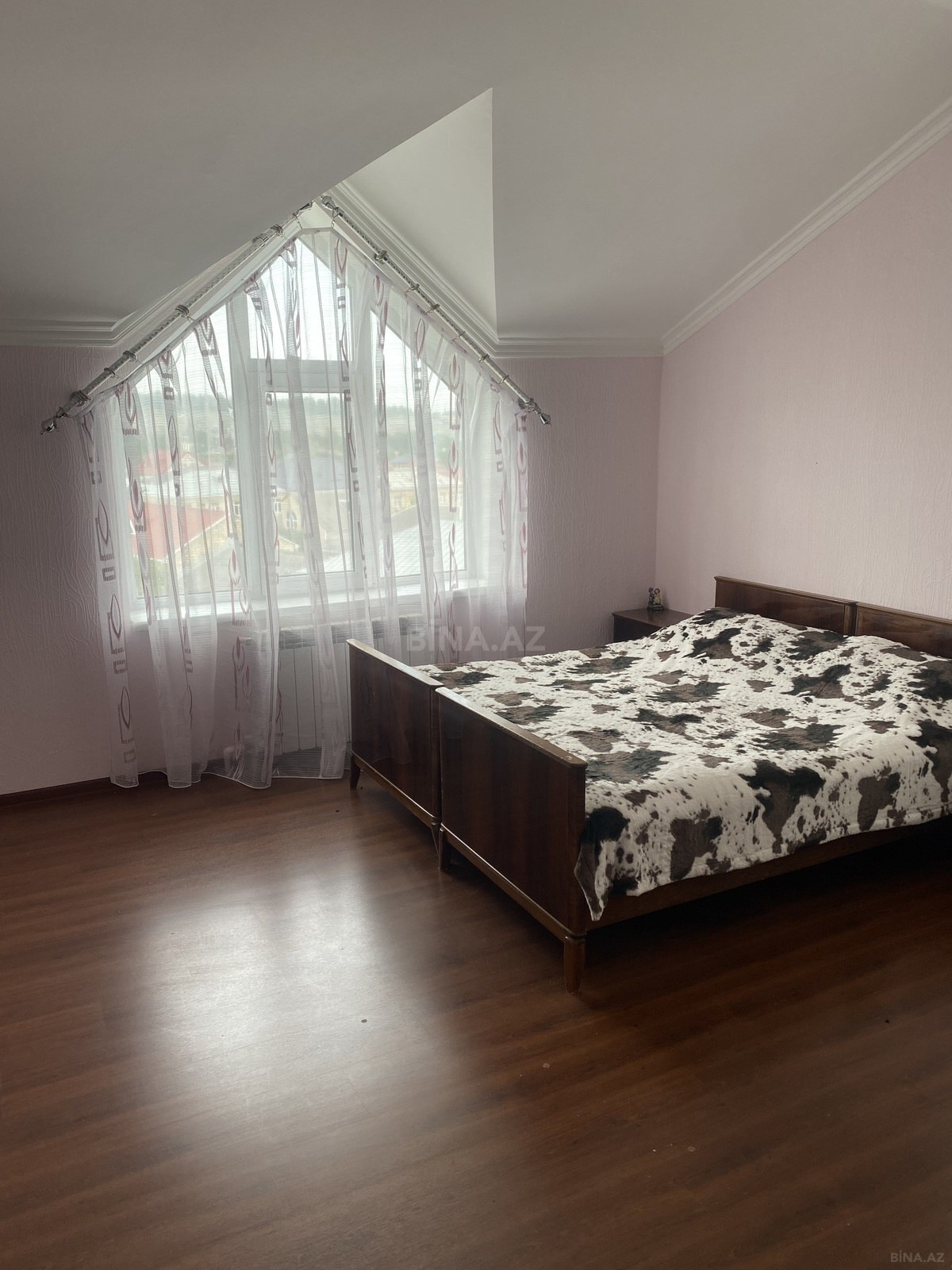 5 otaqlı Həyət evi/Bağ evi, Quba