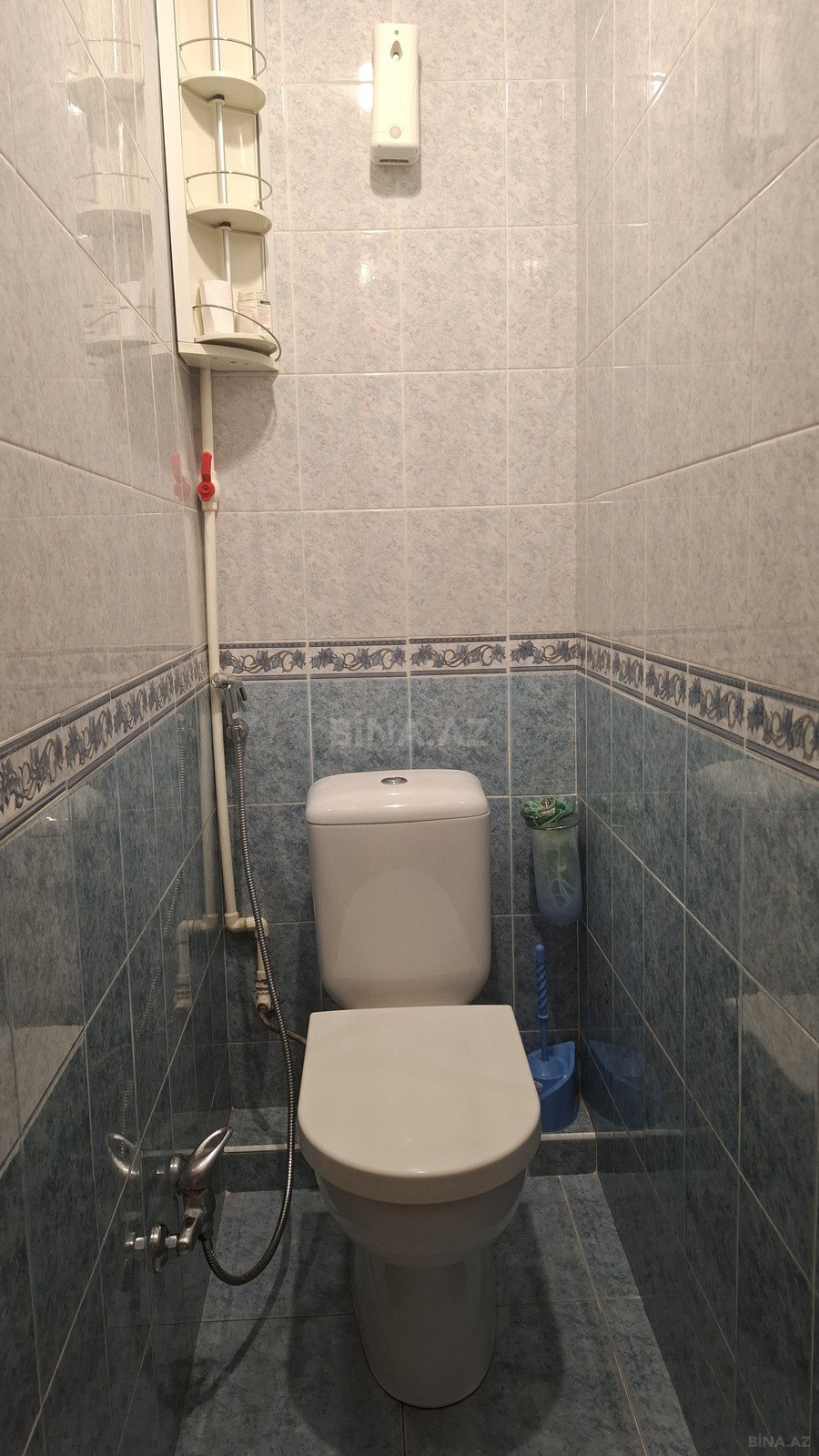 4 otaqlı Köhnə tikili, Neftçilər m., Bakı
