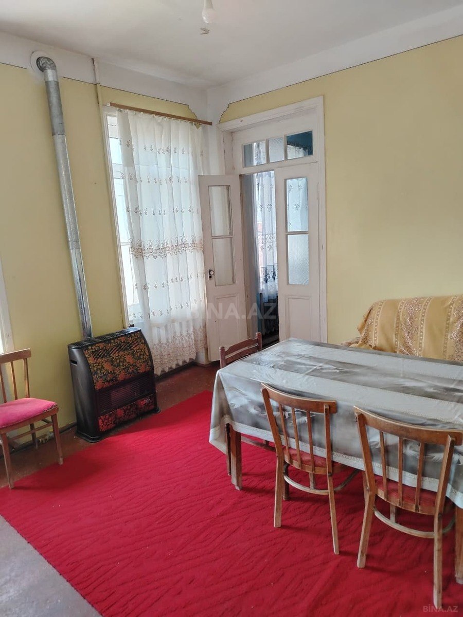 2 otaqlı Həyət evi/Bağ evi, Şəki