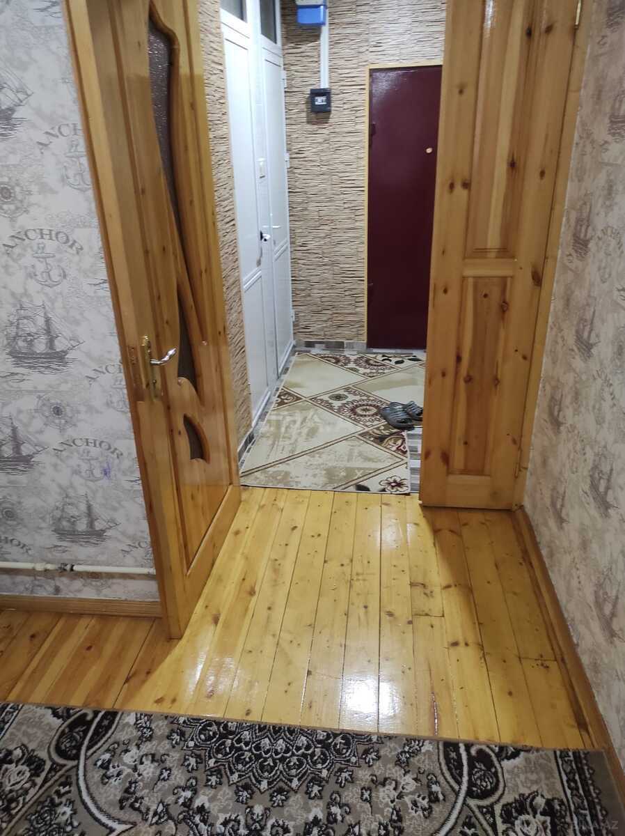 2 otaqlı Köhnə tikili, Gəncə