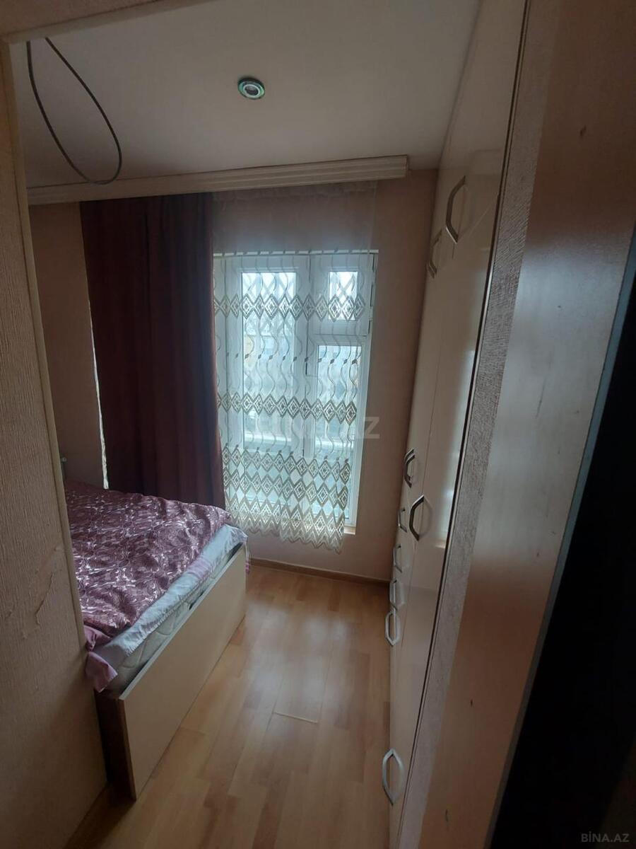 2 otaqlı Köhnə tikili, Neftçilər m., Bakı