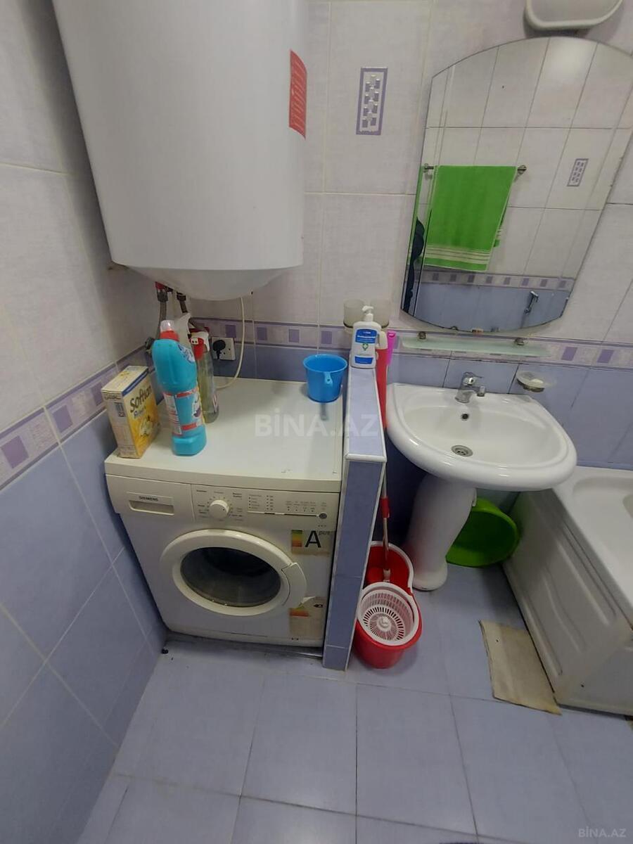 2 otaqlı Köhnə tikili, Neftçilər m., Bakı