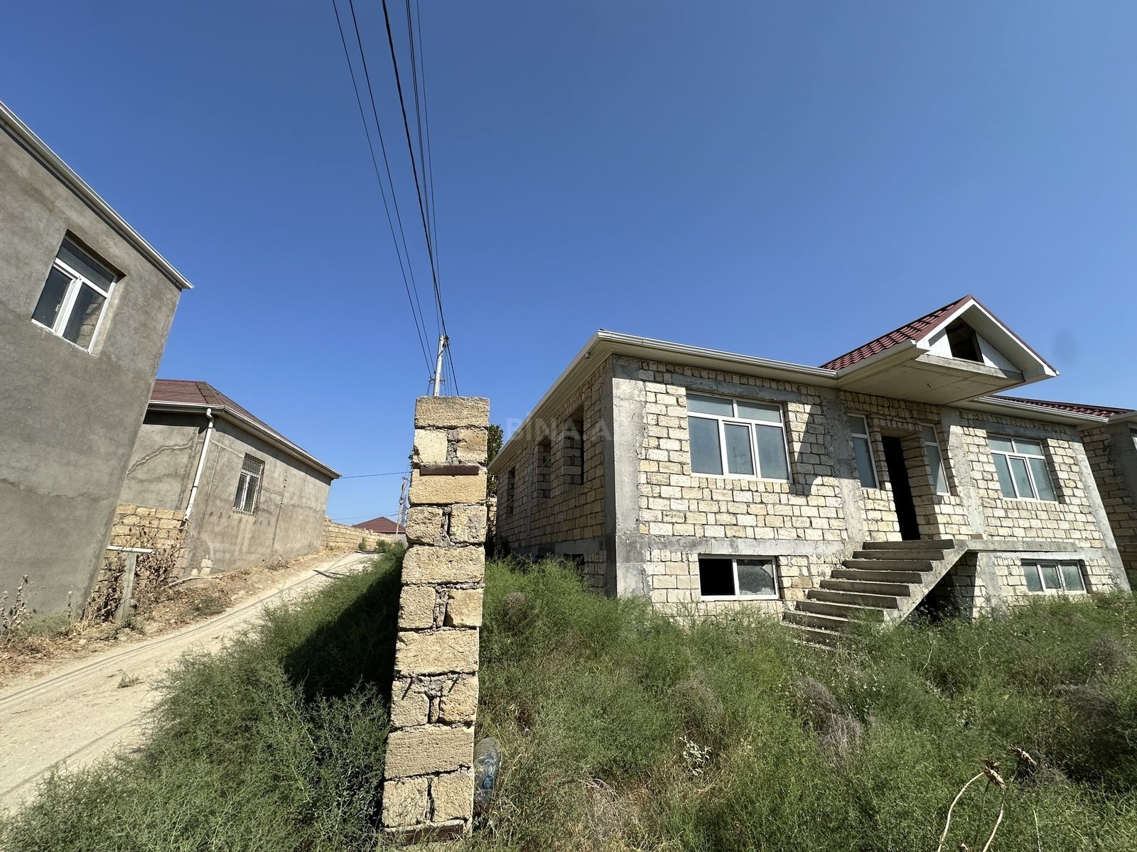 4 otaqlı Həyət evi/Bağ evi, Hökməli q., Bakı