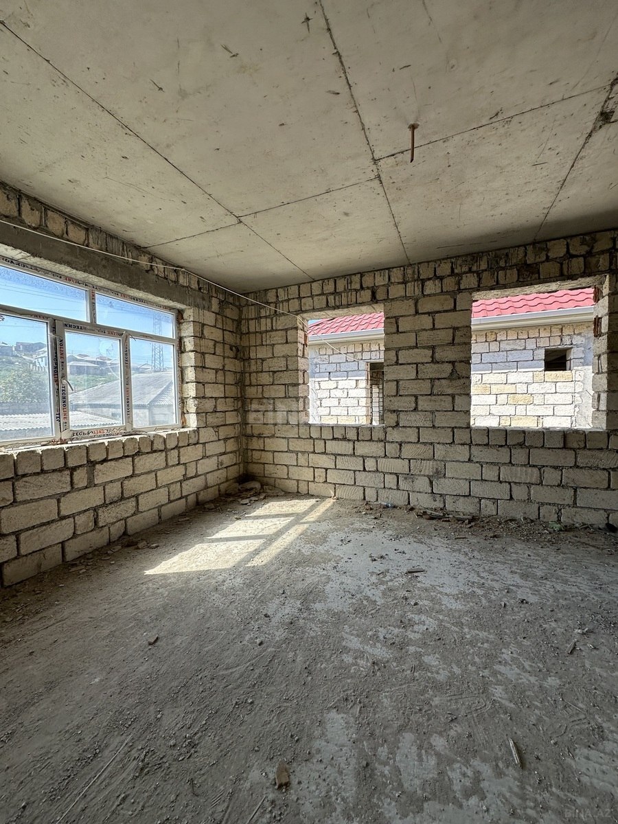 4 otaqlı Həyət evi/Bağ evi, Hökməli q., Bakı