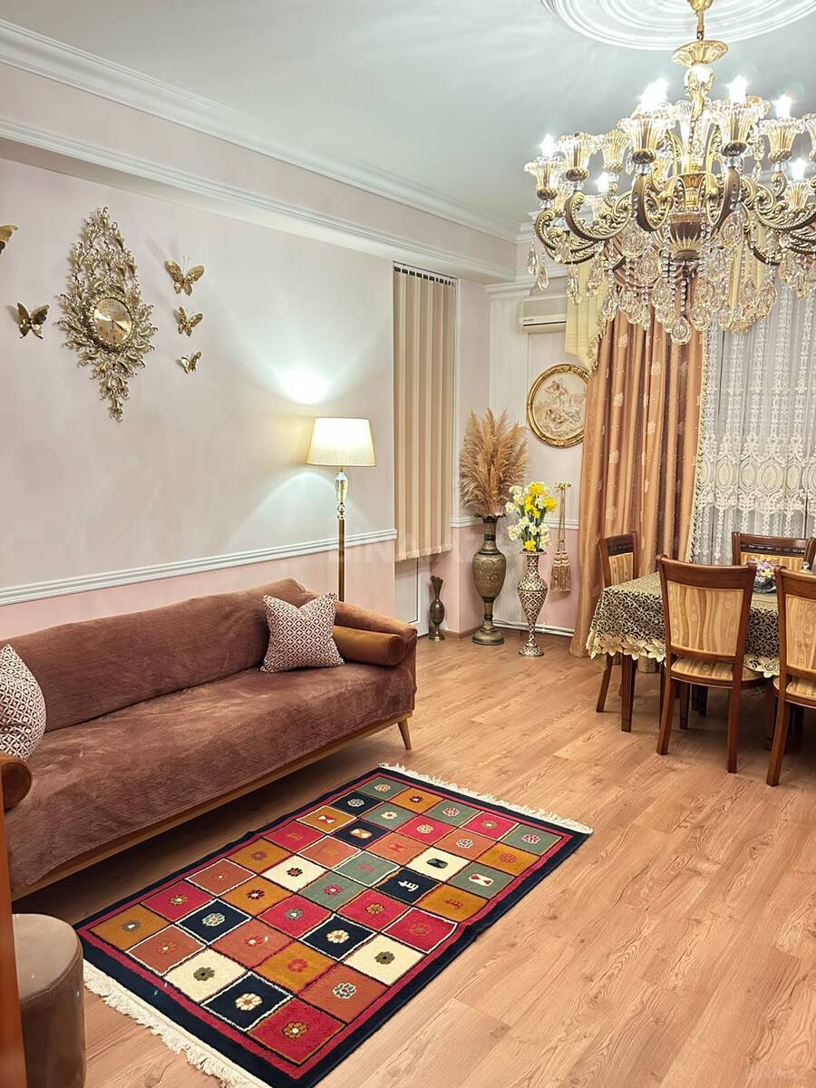 2 otaqlı Yeni tikili, Neftçilər m., Bakı