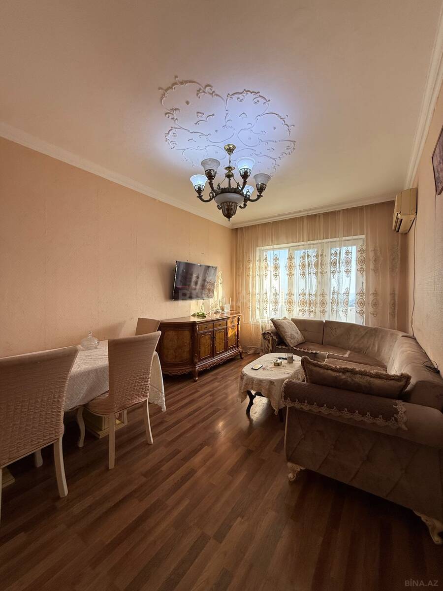 3 otaqlı Köhnə tikili, Həzi Aslanov m., Bakı