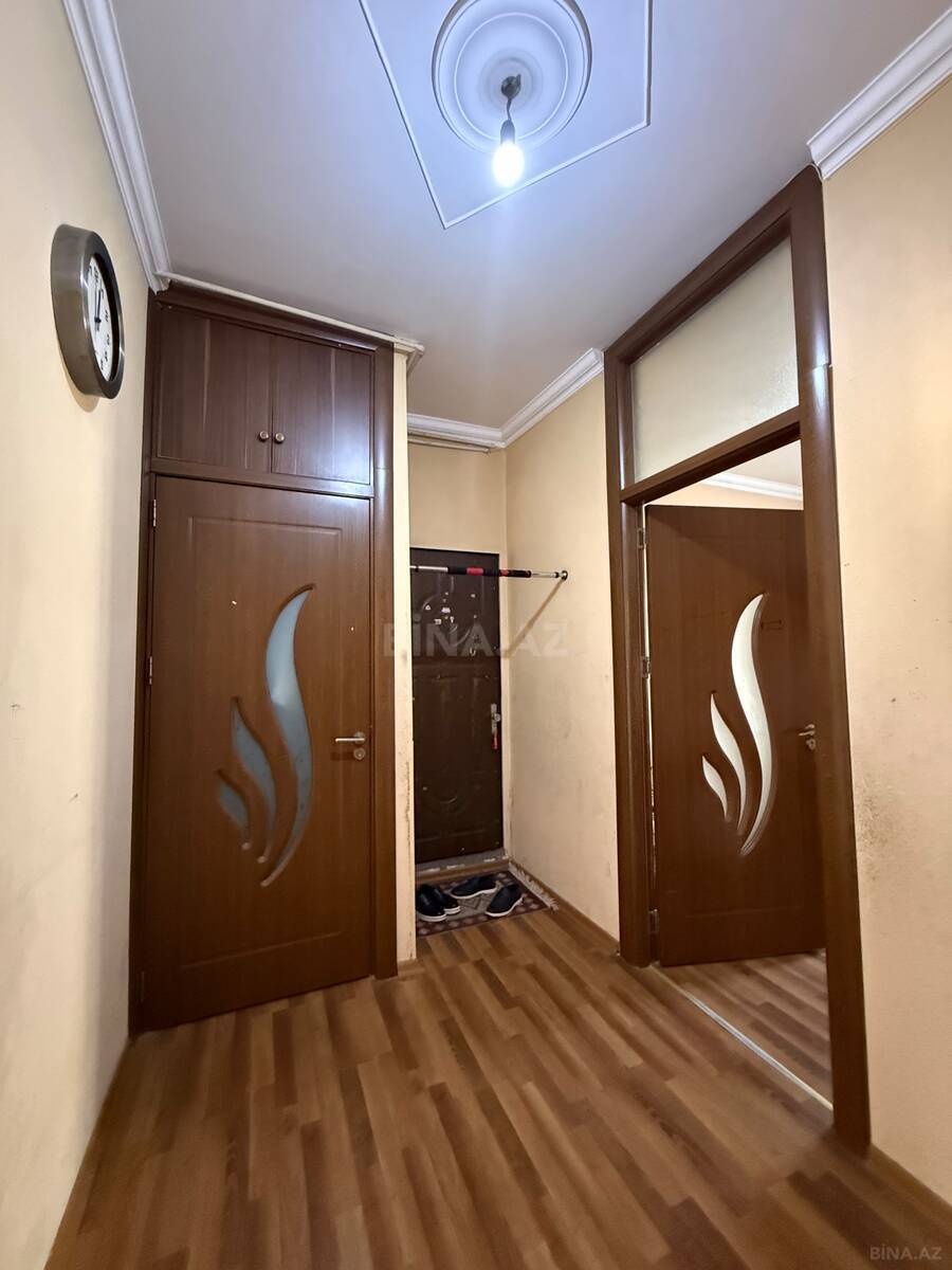 3 otaqlı Köhnə tikili, Həzi Aslanov m., Bakı