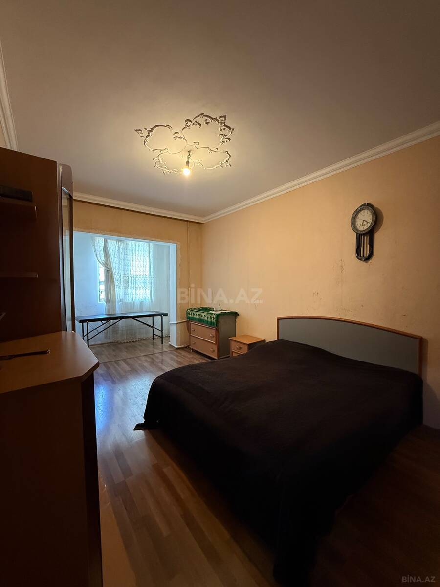 3 otaqlı Köhnə tikili, Həzi Aslanov m., Bakı