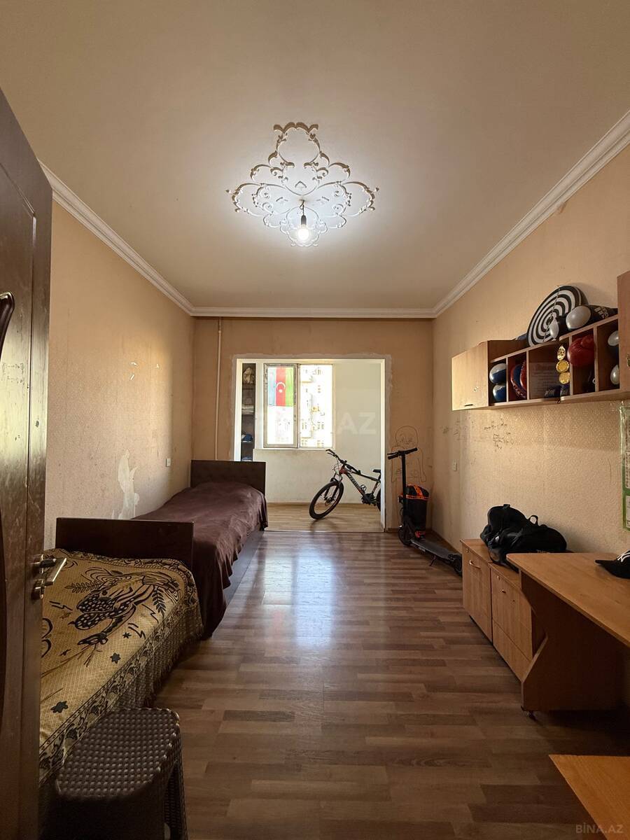 3 otaqlı Köhnə tikili, Həzi Aslanov m., Bakı