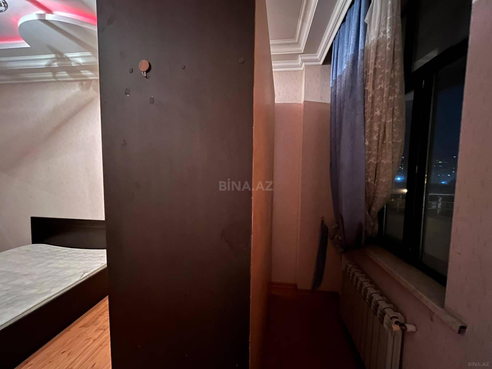 3 otaqlı Yeni tikili, İnşaatçılar m., Bakı
