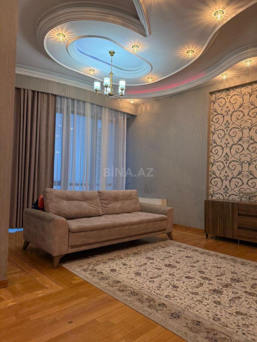 4 otaqlı Yeni tikili, 28 May m., Bakı