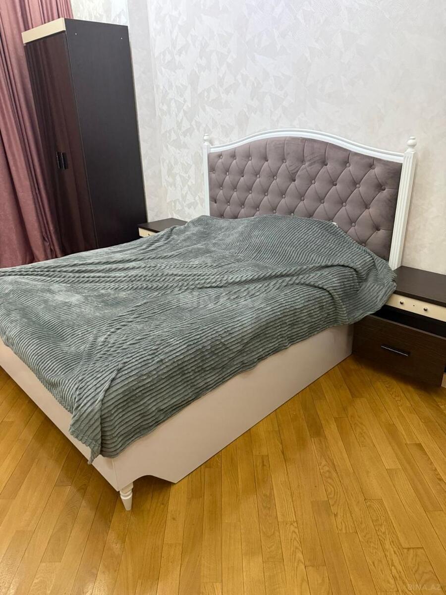 4 otaqlı Yeni tikili, 28 May m., Bakı