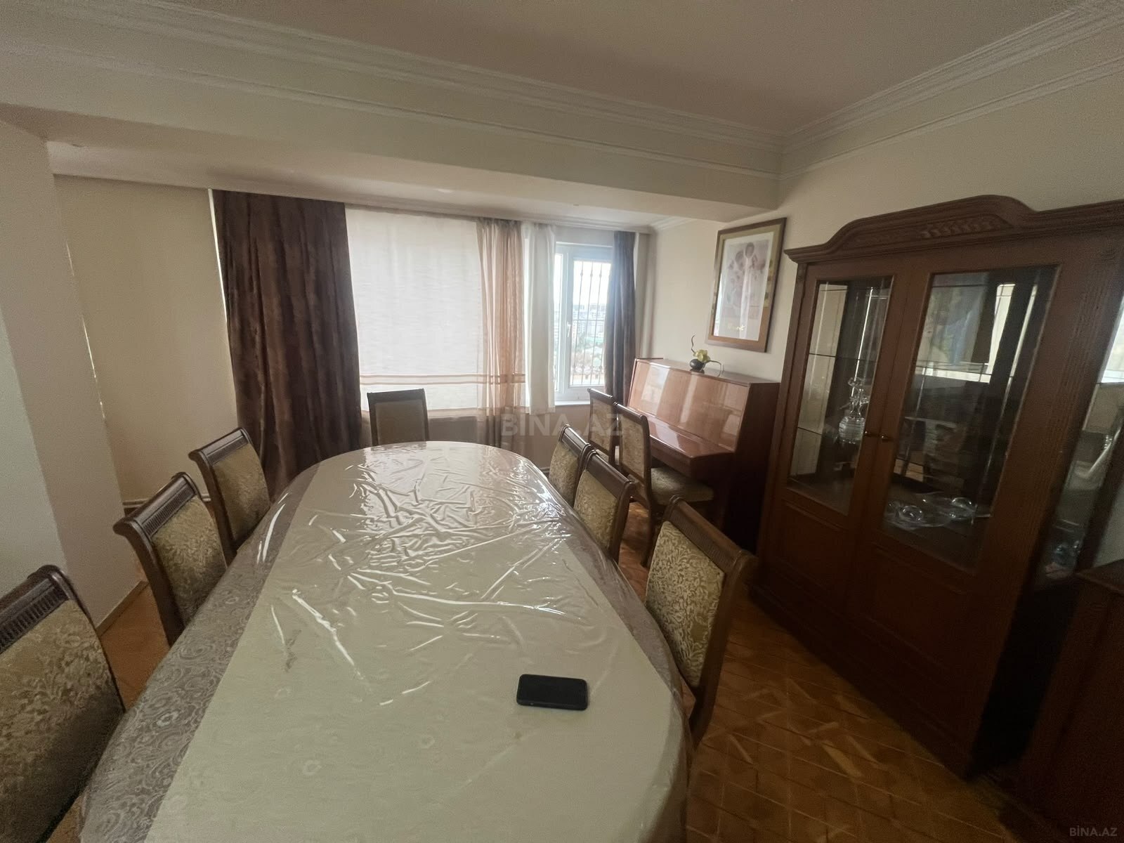3 otaqlı Köhnə tikili, 20 Yanvar m., Bakı