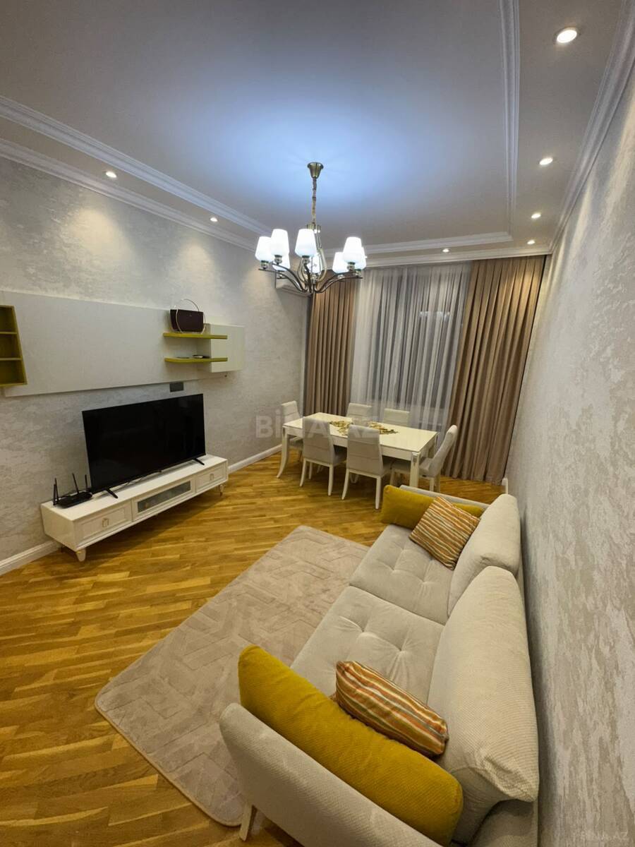 3 otaqlı Yeni tikili, 8 Noyabr m., Bakı