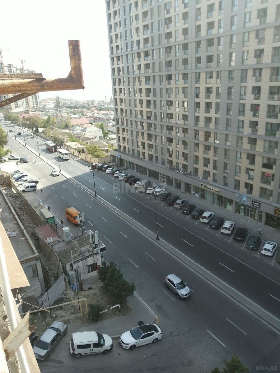 3 otaqlı Köhnə tikili, Xətai r., Bakı