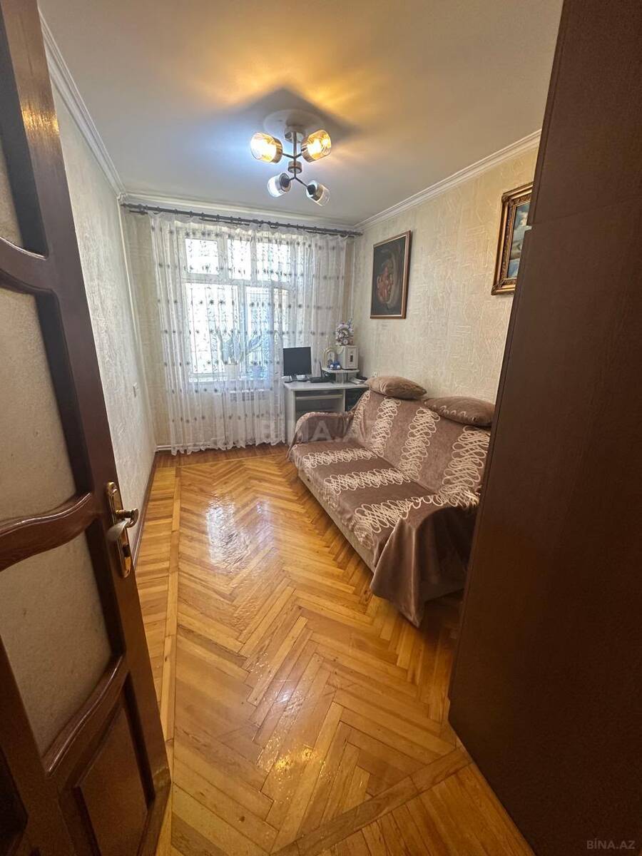 3 otaqlı Köhnə tikili, Yasamal r., Bakı