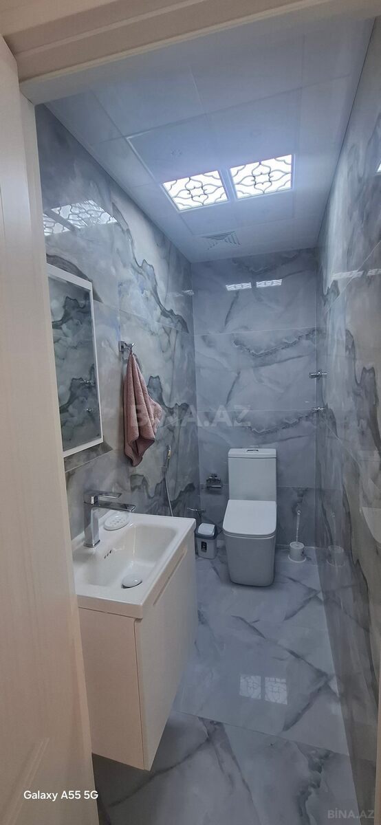 3 otaqlı Yeni tikili, Xırdalan
