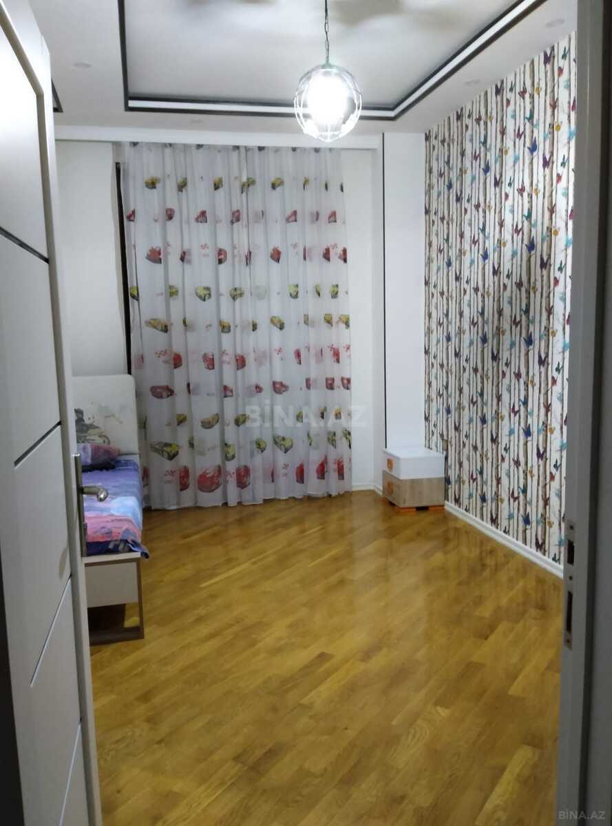 3 otaqlı Yeni tikili, Şah İsmayıl Xətai m., Bakı