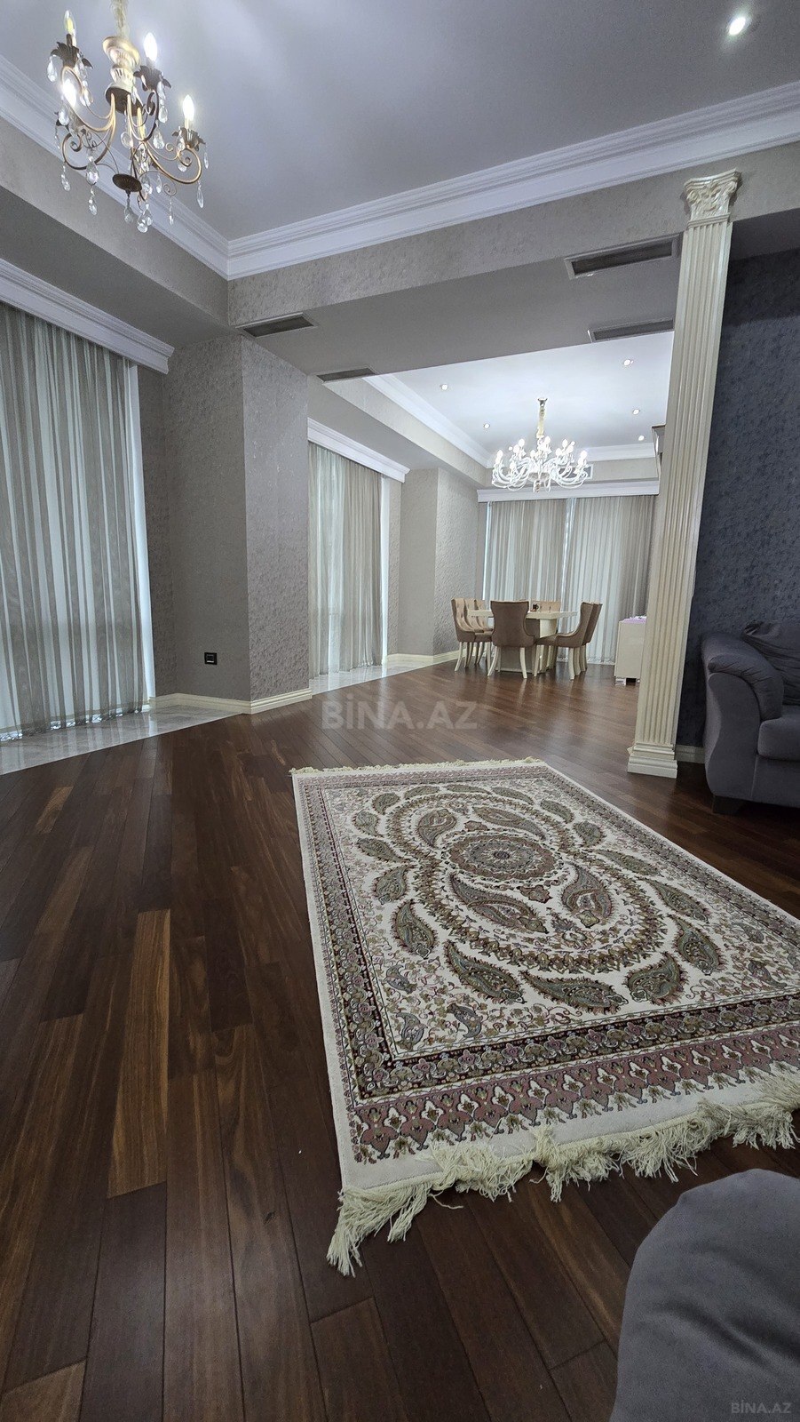 9 otaqlı Yeni tikili, Elmlər Akademiyası m., Bakı