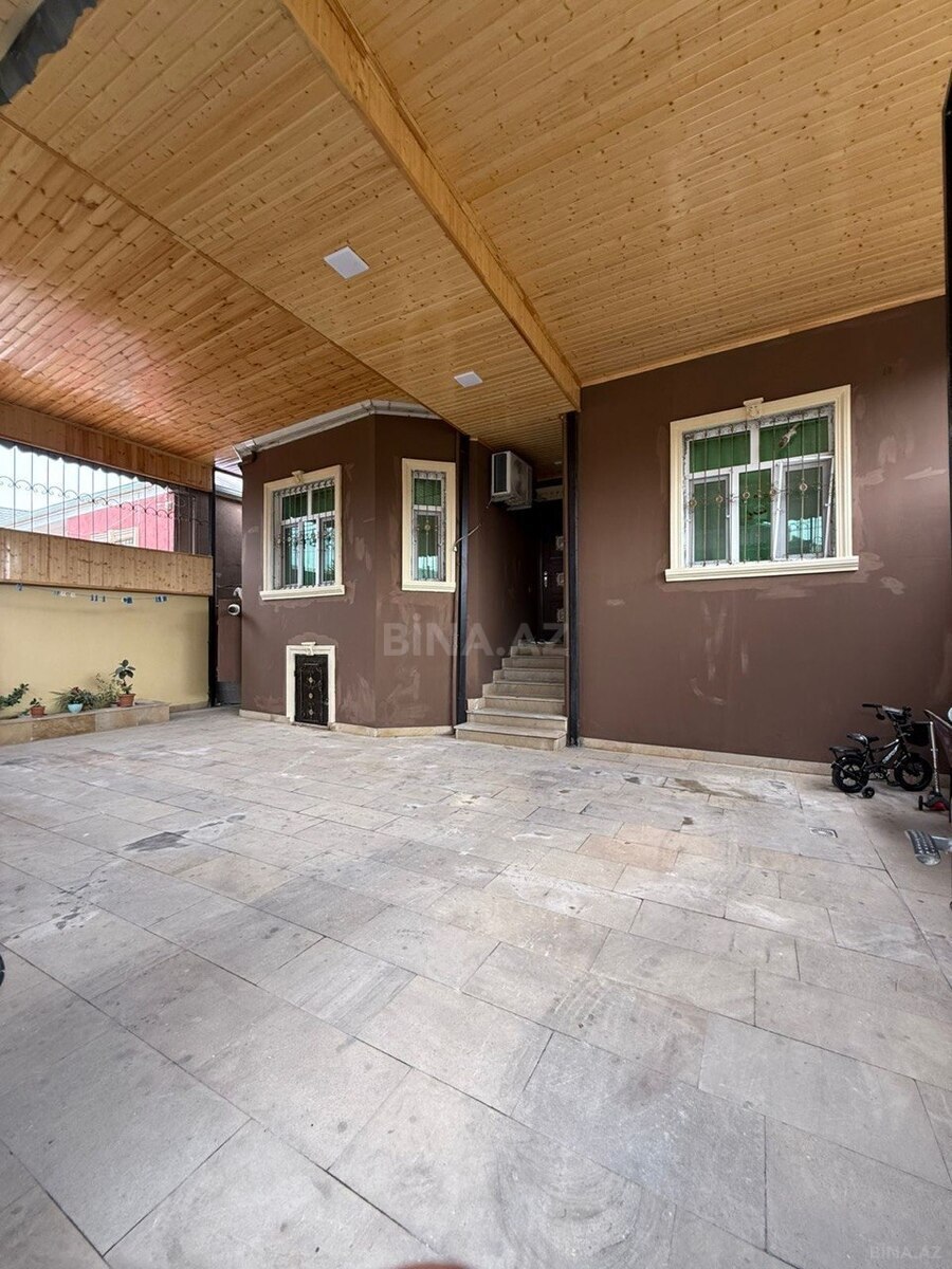 4 otaqlı Həyət evi/Bağ evi, Binəqədi q., Bakı