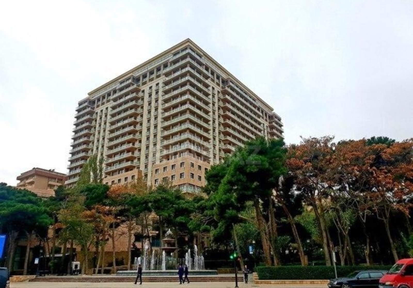 3 otaqlı Yeni tikili, Nizami m., Bakı