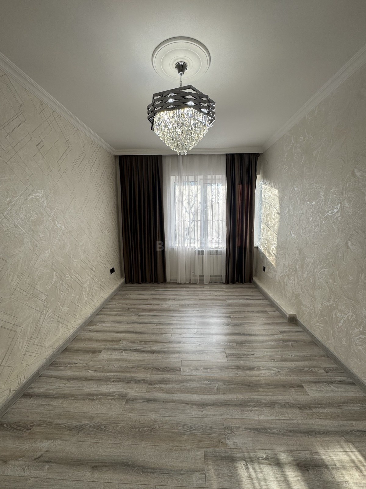 3 otaqlı Köhnə tikili, Nəsimi r., Bakı
