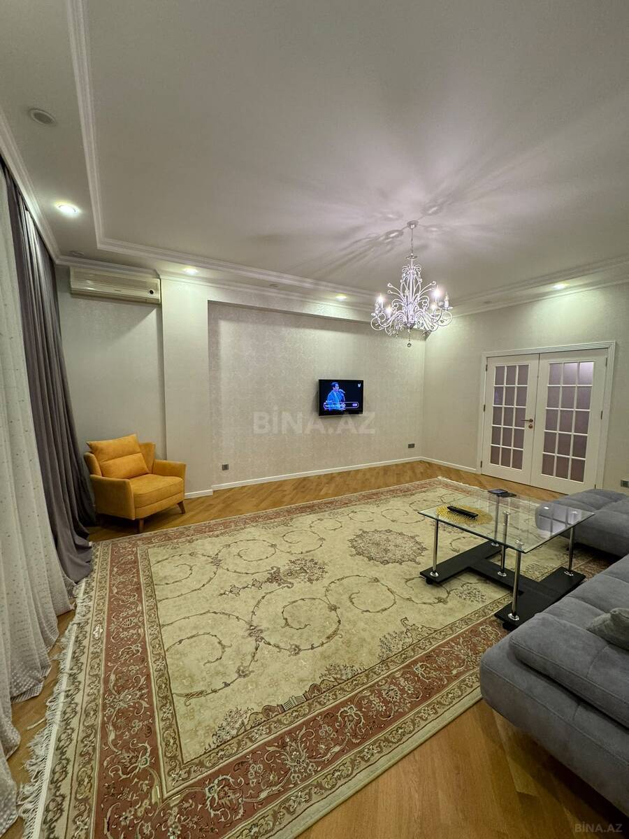 3 otaqlı Yeni tikili, Nizami m., Bakı