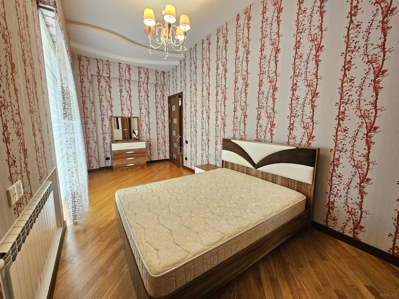 3 otaqlı Yeni tikili, Nizami m., Bakı