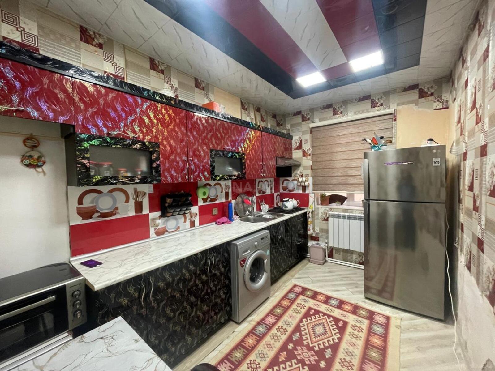 6 otaqlı Həyət evi/Bağ evi, Sumqayıt