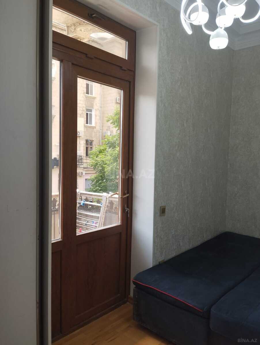 2 otaqlı Köhnə tikili, Səbail r., Bakı