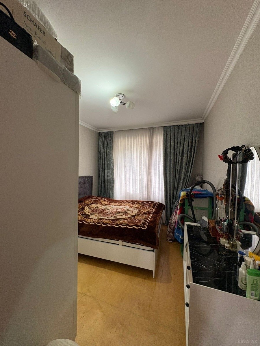 2 otaqlı Köhnə tikili, Əhmədli m., Bakı