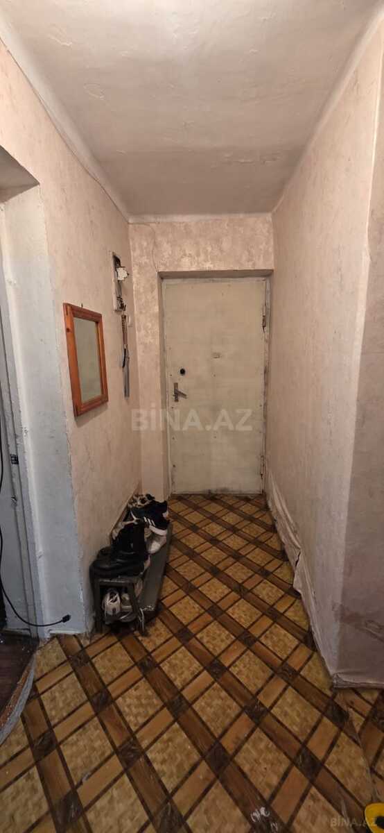 3 otaqlı Köhnə tikili, Qara Qarayev m., Bakı