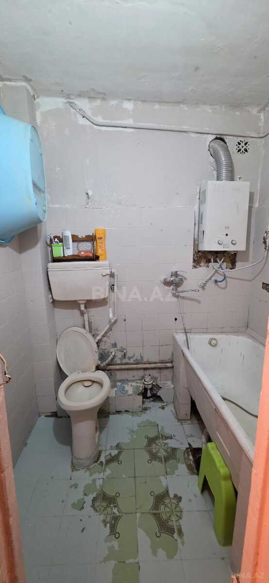 3 otaqlı Köhnə tikili, Qara Qarayev m., Bakı