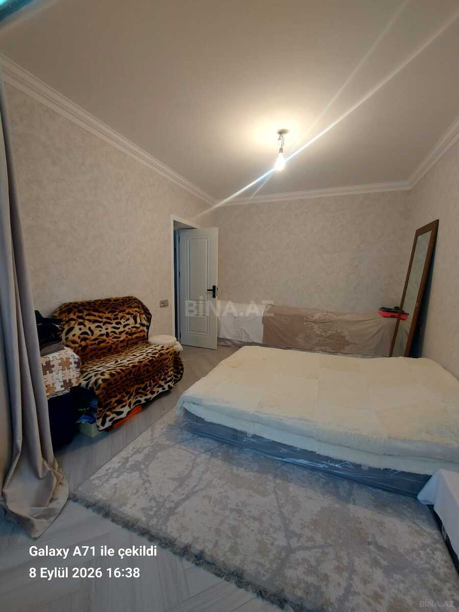 3 otaqlı Köhnə tikili, 8 Noyabr m., Bakı