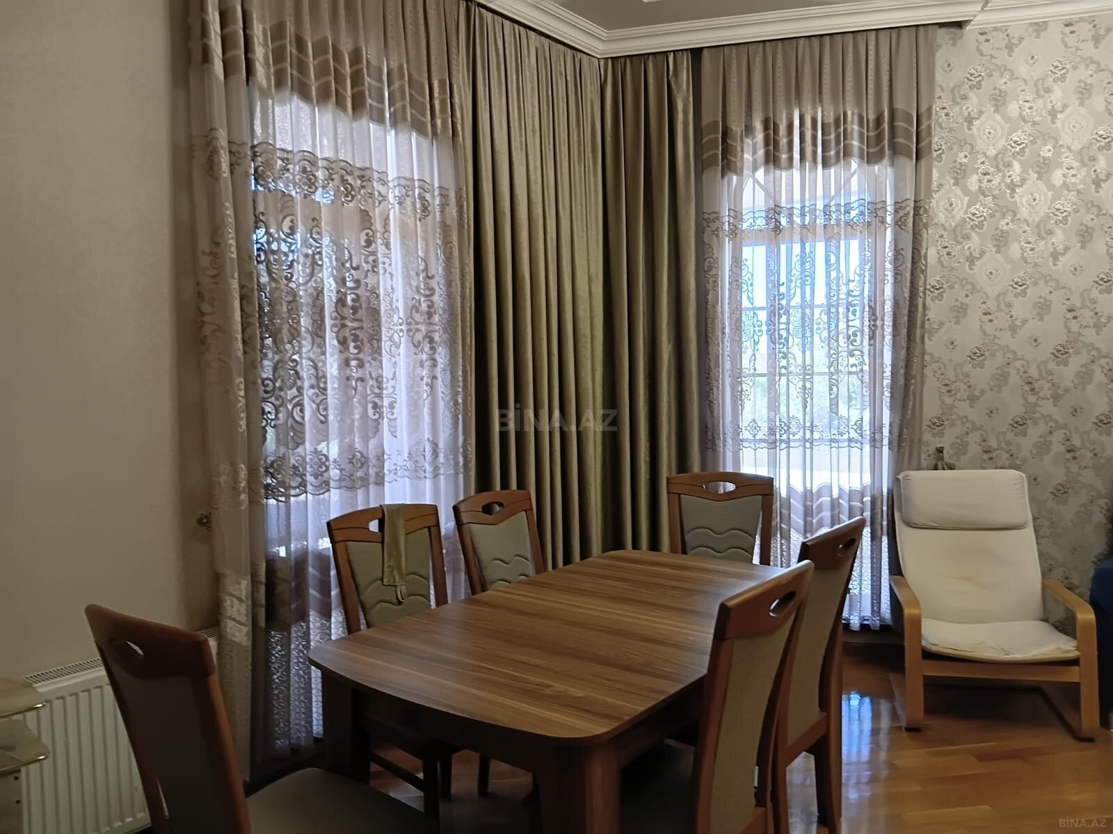 5 otaqlı Həyət evi/Bağ evi, Qax