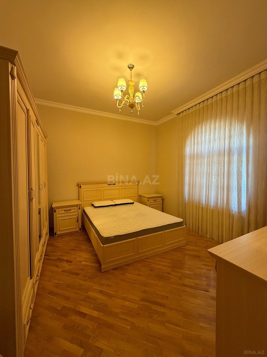 5 otaqlı Həyət evi/Bağ evi, Qax