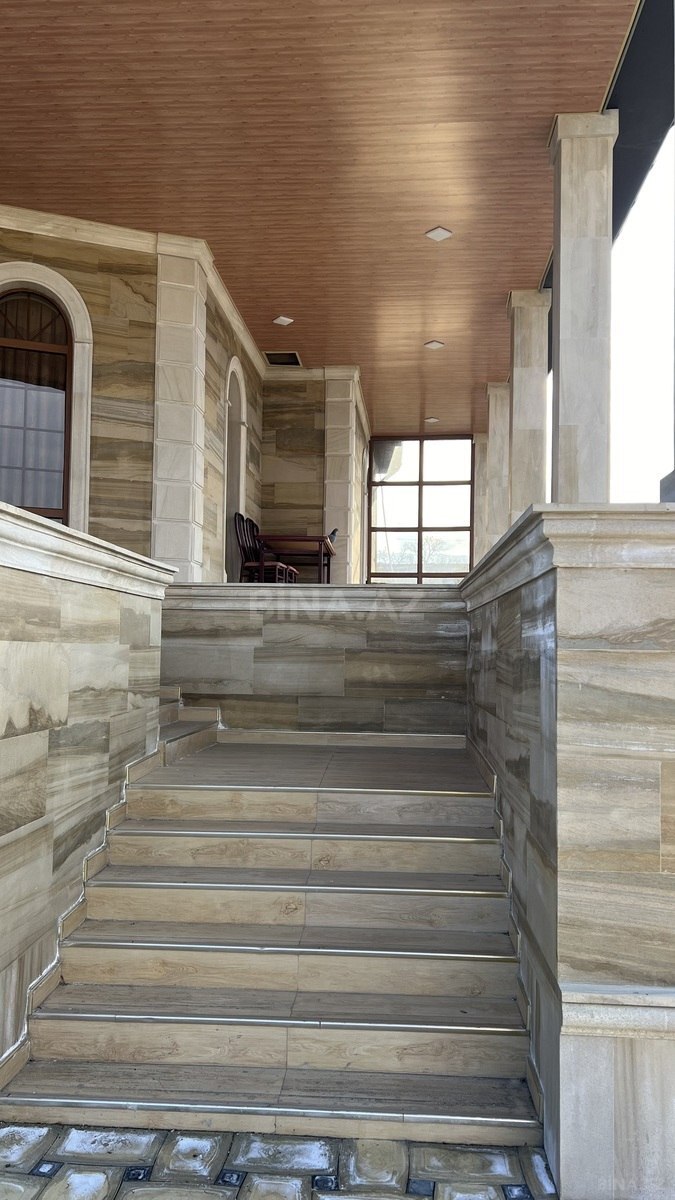 5 otaqlı Həyət evi/Bağ evi, Qax