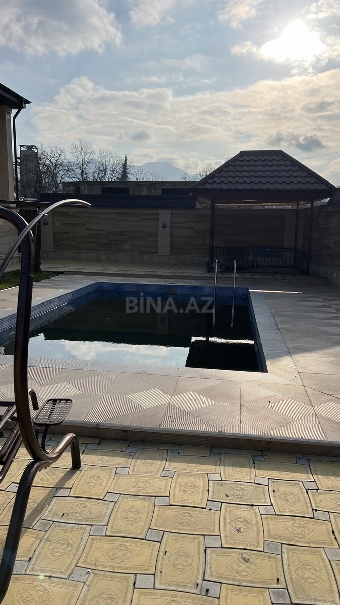 5 otaqlı Həyət evi/Bağ evi, Qax