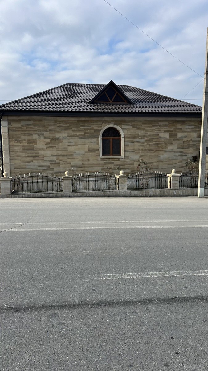 5 otaqlı Həyət evi/Bağ evi, Qax