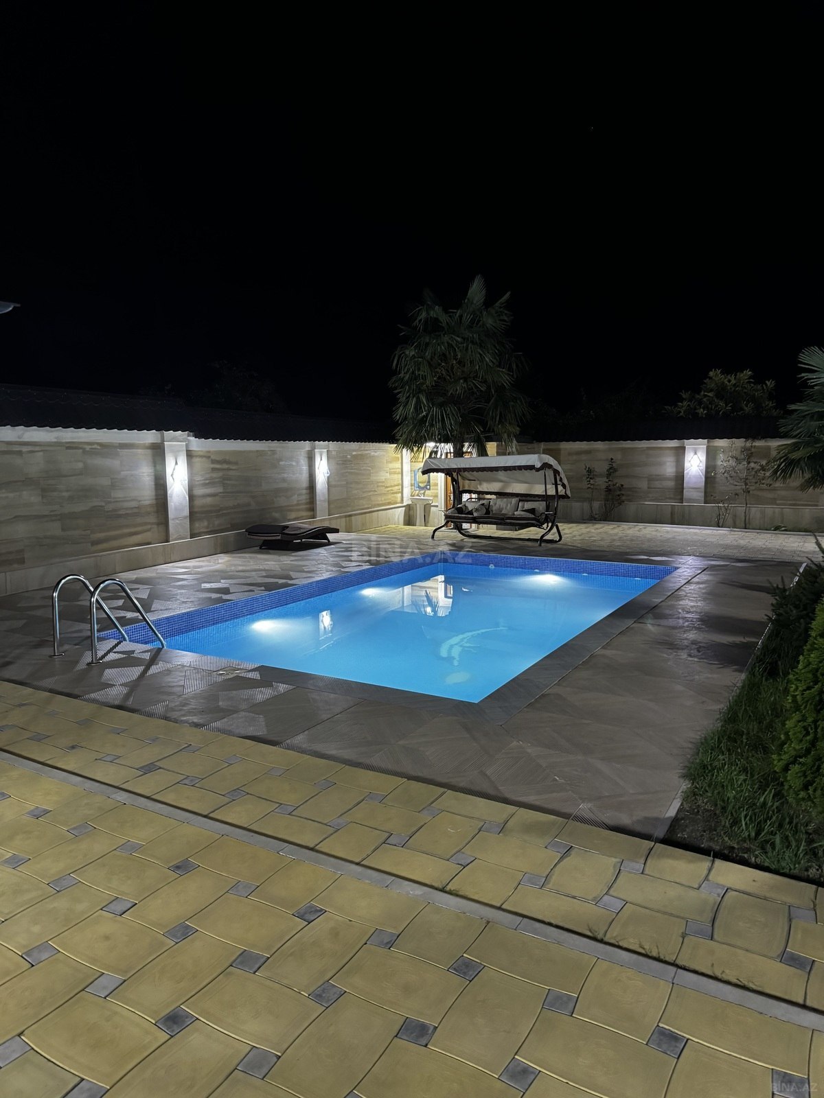 5 otaqlı Həyət evi/Bağ evi, Qax